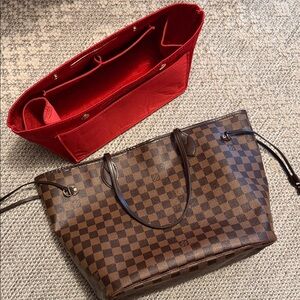 LV Neverfull bag